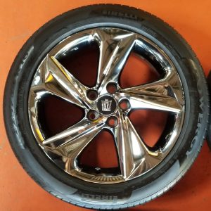 トヨタ純正 ARS220 クラウン RS タイヤ 225/50R18