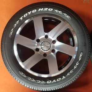 ＦＡＢＵＵＬＯＵＳ ＰＡＮＤＥＭＩＣ ＬＦ－６ ＭＯＮＯ ＢＬＯＣＫ